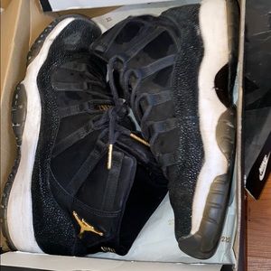 Jordan 11s